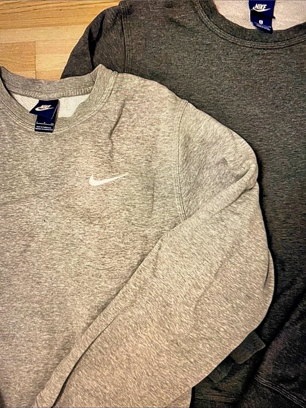 Nike Sportswear Club Fleece Crewneck Sweatshirt Kids Gray & Black Like New